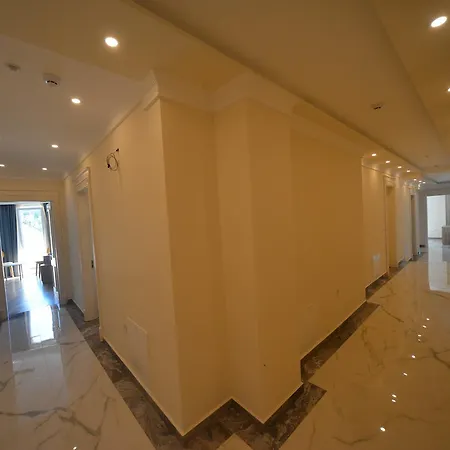 Elesio 4* Golem (Tirana)