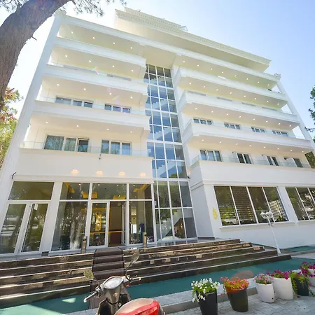 Ξενοδοχείο Elesio Golem (Tirana)