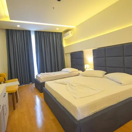 Elesio 4* Golem (Tirana)