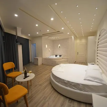 Hotel Elesio 4*