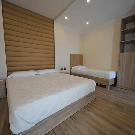 Elesio Hotel